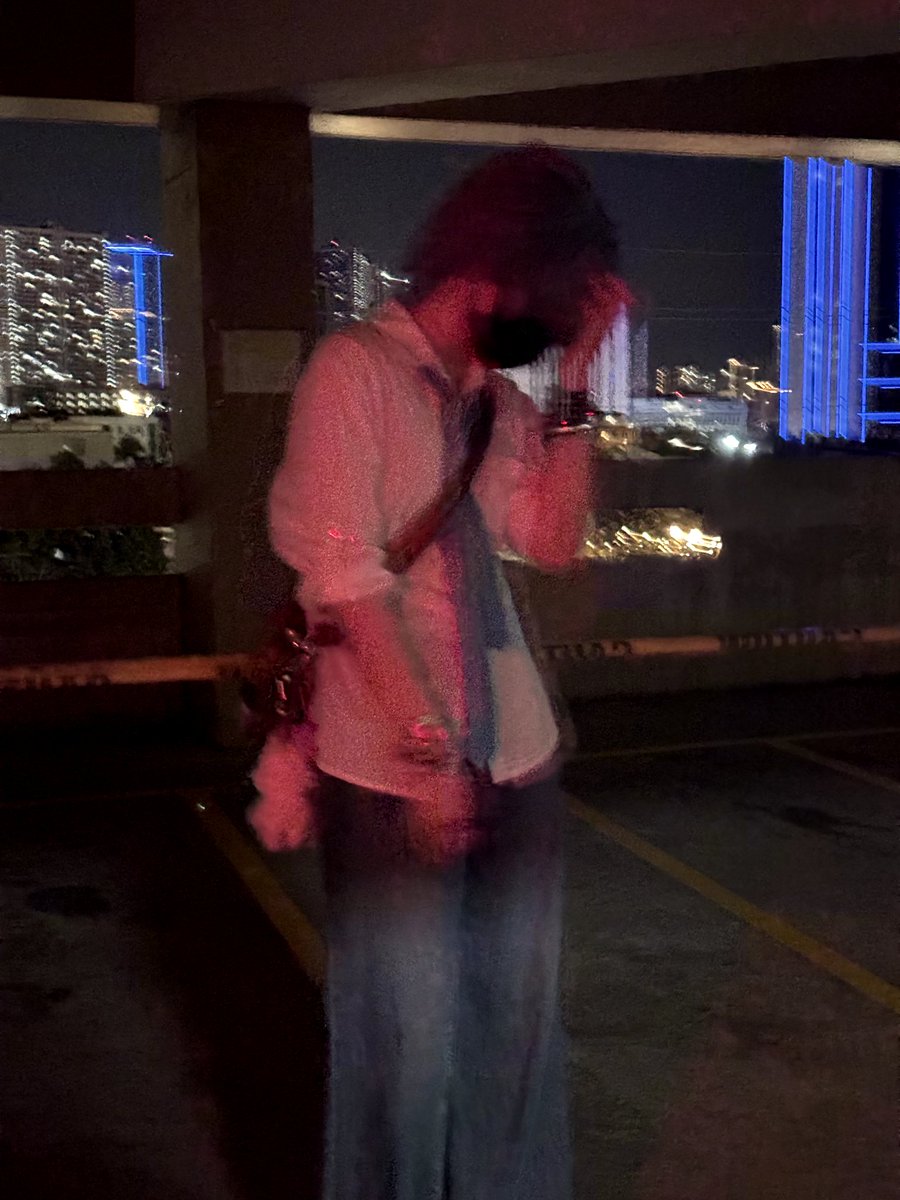Reiny_Weather's tweet photo. Holy sheyt I finally brought a cosplay out AND IM GETTING TOLD THAT I LOOK LIKE A THIRST TRAPPER, STOP IT 😭😭 https://t.co/v6D7Ngxw6x