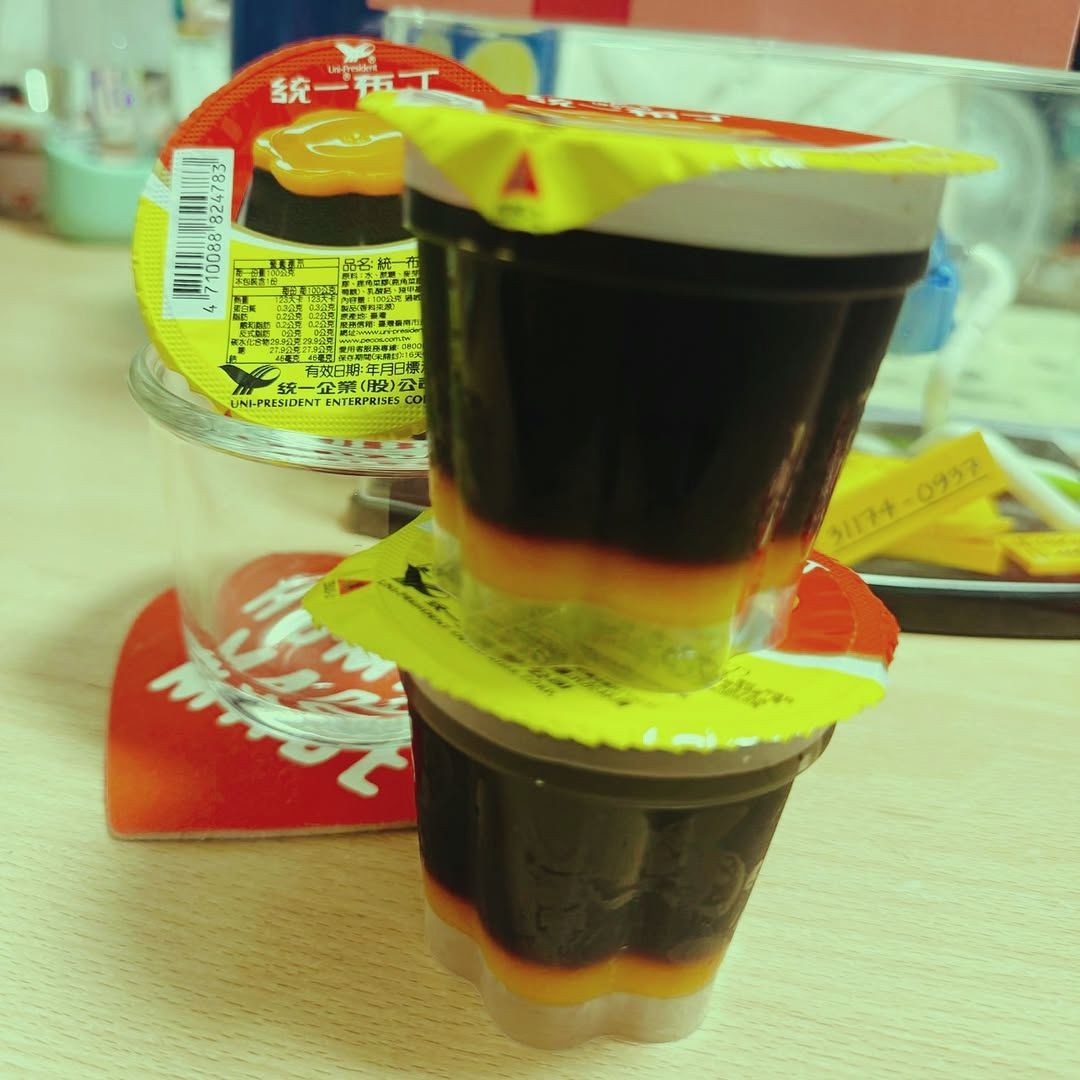 生活太难了，但tofu puddingit's really 很melt-in-your-mouth。😤