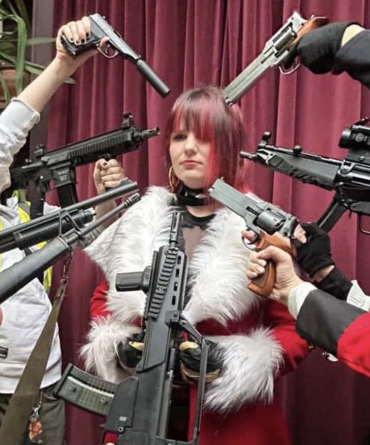 Sheryl / Darxy tweet media