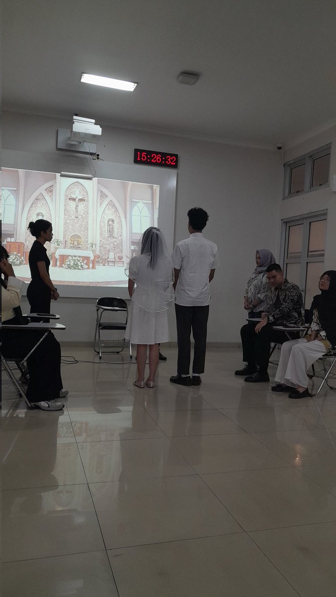 Pov : lu kuliah di FH Undip