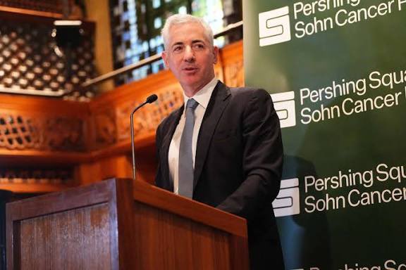 Bill Ackman is taking a step toward something he has talked about for years: building a public investment vehicle inspired by Warren Buffett.

Pershing Square just filed to IPO a permanent-capital vehicle on the NYSE.

The idea is simple but powerful.

Most hedge funds operate