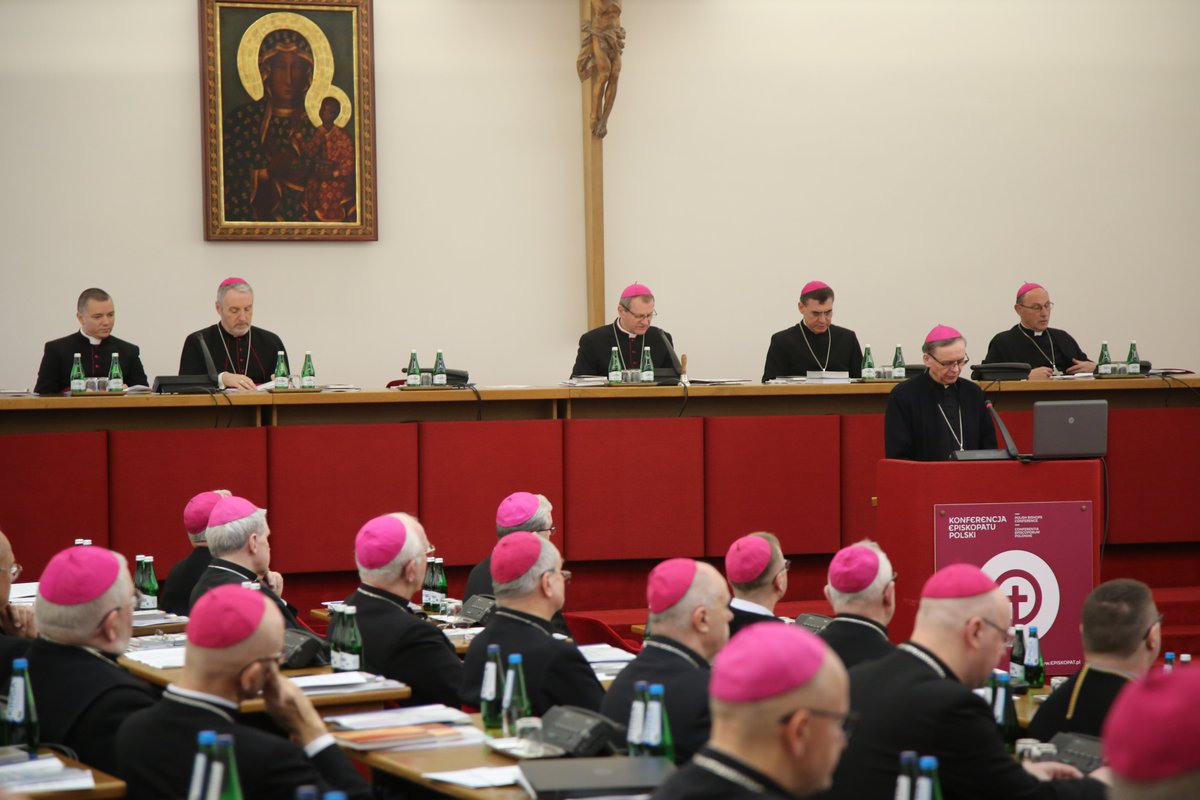 EpiskopatNews tweet media