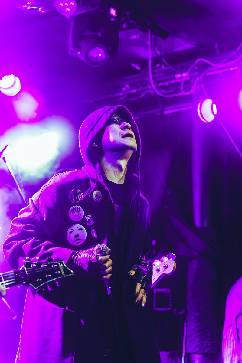 ᵘᵏᵃ tweet media