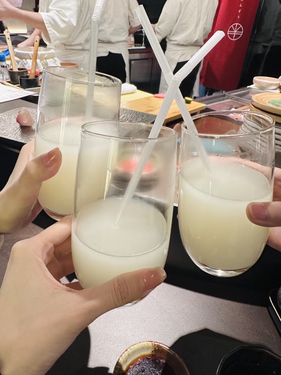 anni147258's tweet photo. Happy gathering with my sisters🥰🥰 https://t.co/EwGpqglH5A