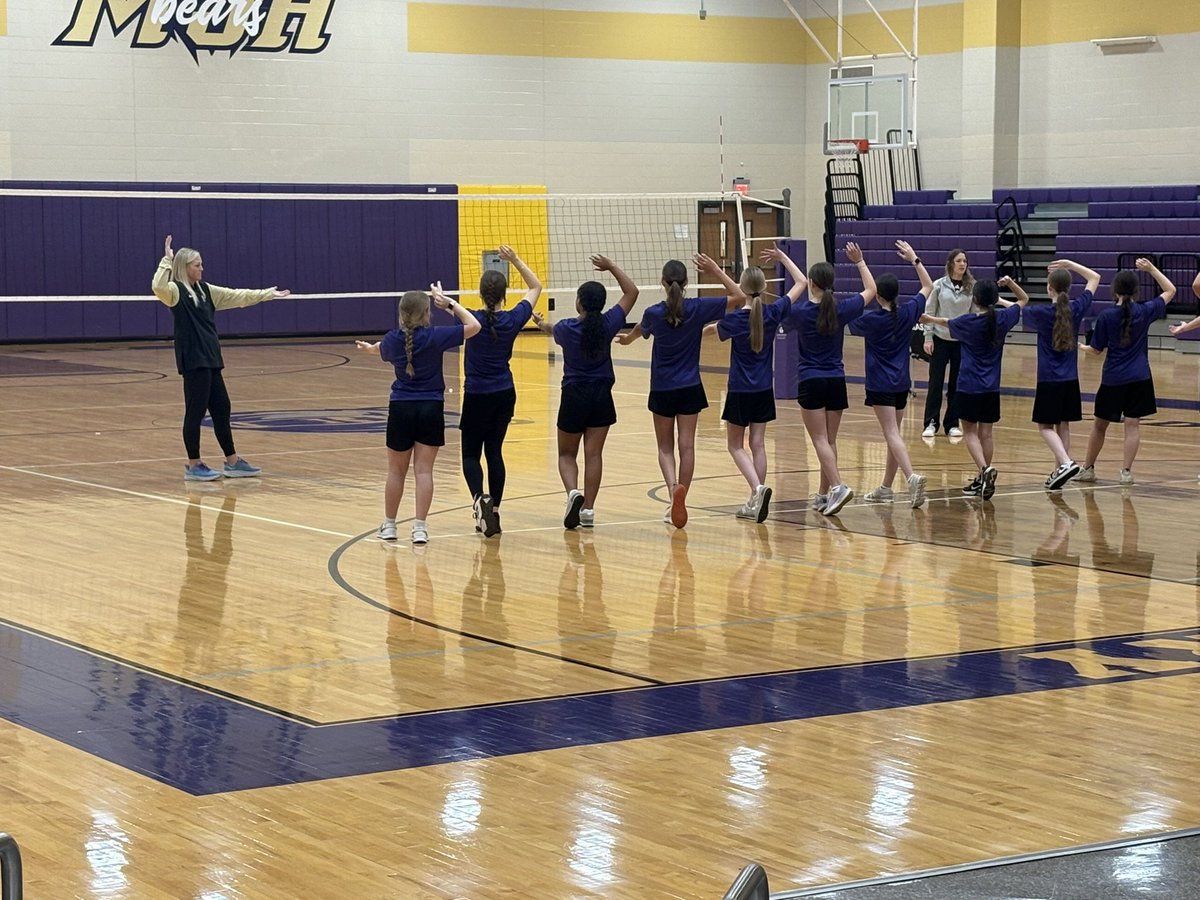 coachlaplante's tweet photo. @MJHBears hitting some goals before we get to spring break next week!

Great to see @Montgomeryvball staff creating vertical alignment and building relationships!!!! 

#buildingchampoins 

@mjhsbears @StormiChampion https://t.co/9ZjG7ZpDT5