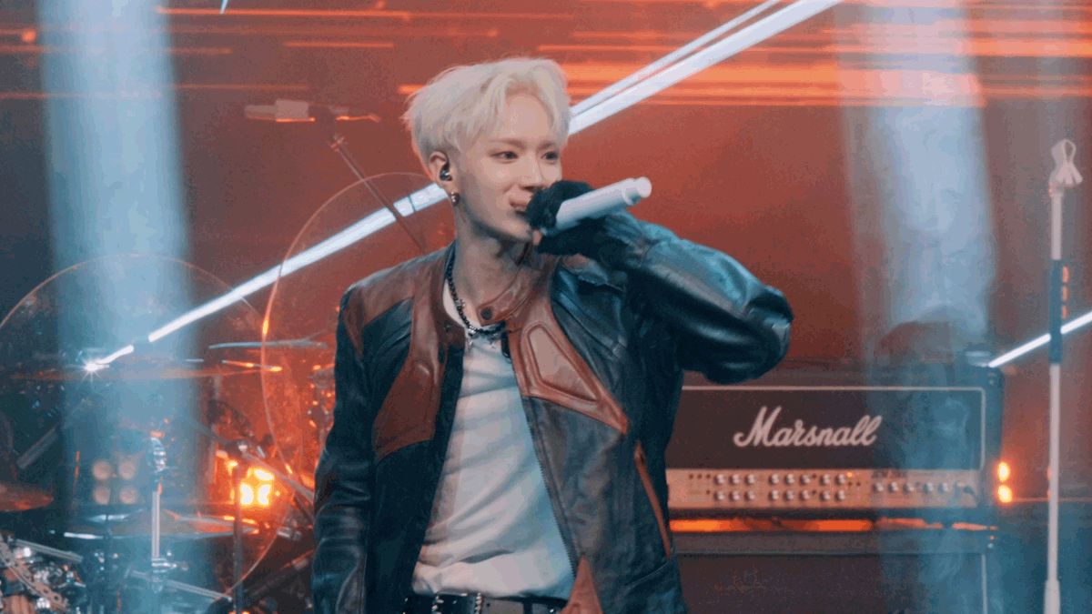 AxMxP_official's tweet photo. [🎥] AxMxP (에이엠피) – 'PASS' &amp; 'Too Much' STAGE CLIP @AxMxP SHOW : Inside the paradox

📢 https://t.co/1GIK0glmiE

#AxMxP #에이엠피 
#AxMxP_Show #Inside_the_paradox #STAGECLIP 
#PASS #Too_Much https://t.co/l7bHDjZanb