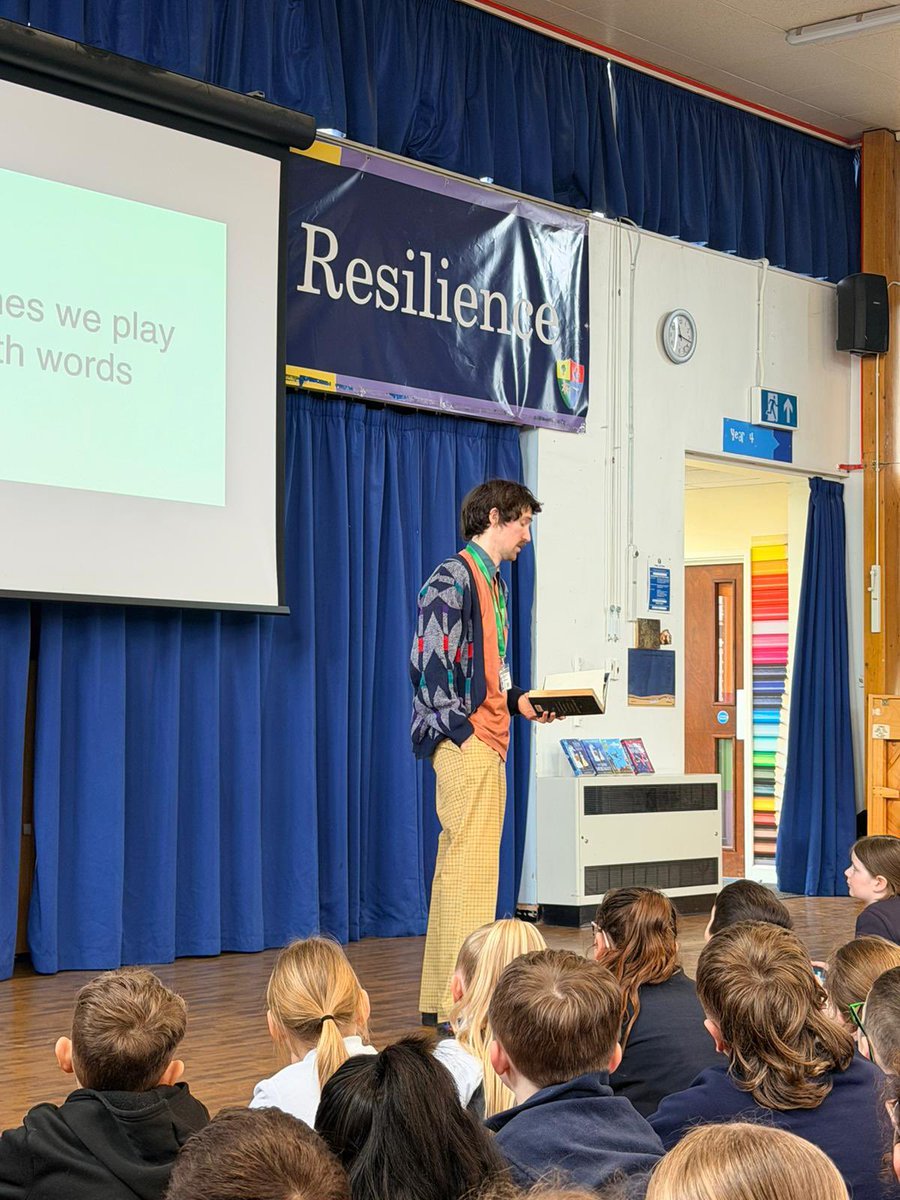 Thames View Primary School tweet media