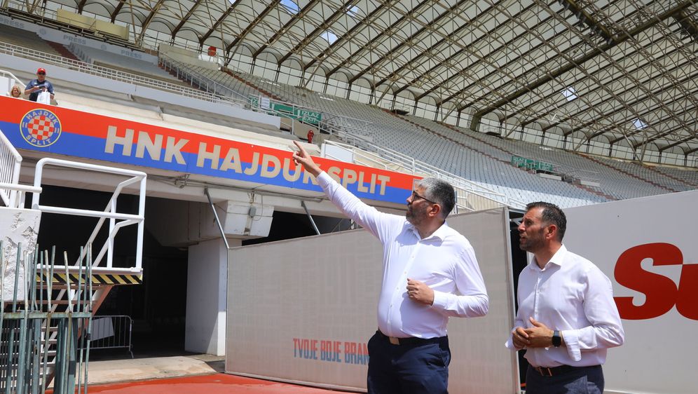 Hajdučka Štorija tweet media