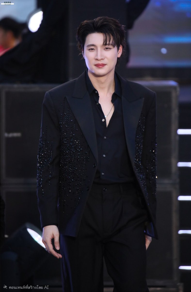 มาให้กำลังใจลูกชาย
<a href="/m34nismind/">m34nismind</a>
#MeanPhiravich