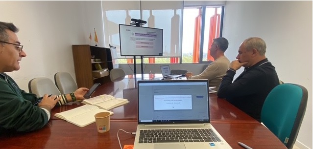 Seminarios de Calidad en Formación Profesional: un acompañamiento estratégico para los centros. Estos encuentros tienen como finalidad formar, asesorar y acompañar a los centros educativos en el desarrollo de un Sistema de Gestión de Calidad (SGC)