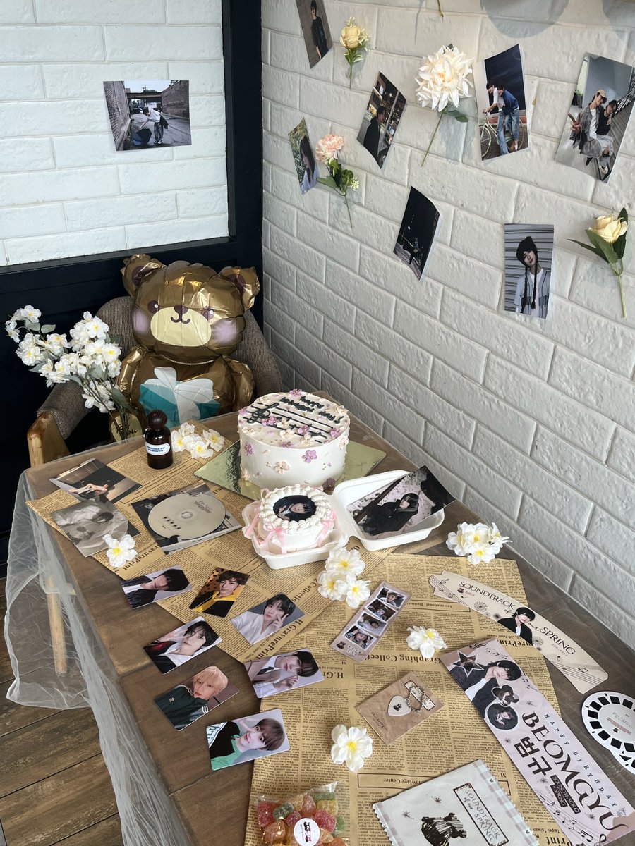 tell_bamgyu's tweet photo. mas maganda pa decor namin sa #SoundtrackOfOurSpring ?!?? sana dito nalang naglive si beomgyu💔💔 https://t.co/2ymWIcpJv7