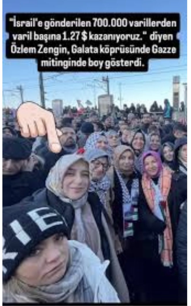 heatchbeshedema's tweet photo. @HurDavaPartisi Lan niye şunların başa gelmesine yardım ettin o zaman?
Demek ki sen de önde küfredip arkada yardım edenlerdensin? https://t.co/jR9EIsA9hX