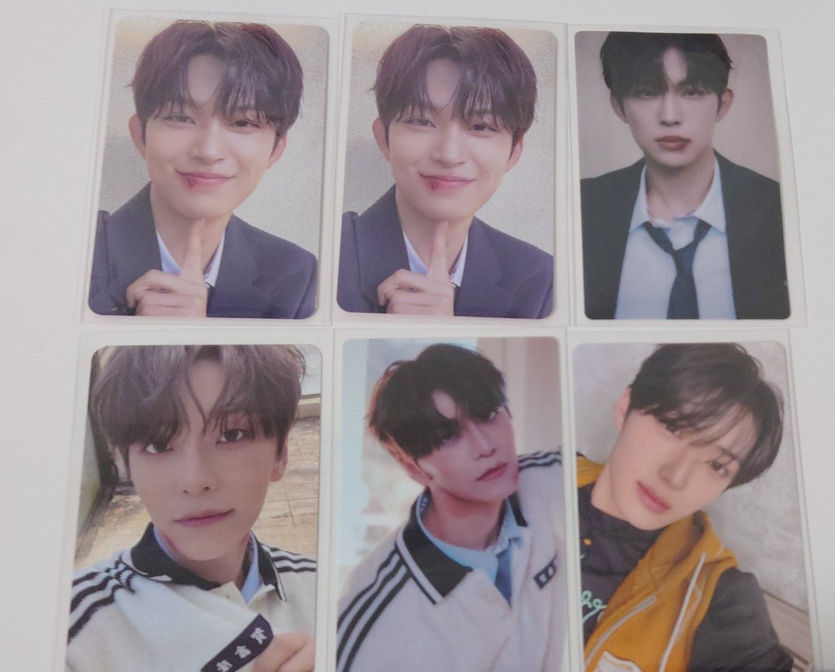 あかり tweet media