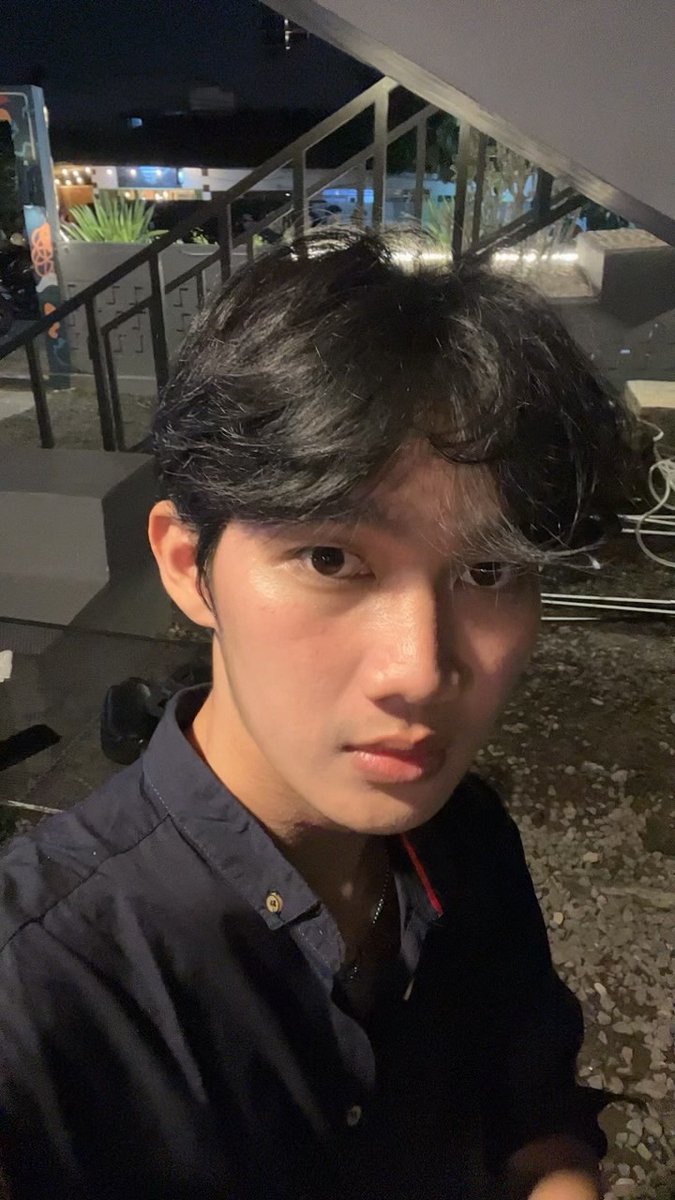 ✮αη✩ tweet media