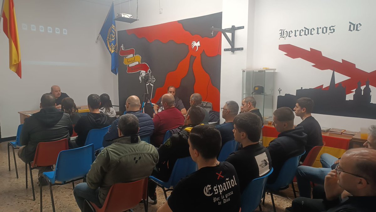 RRemigracion's tweet image. 📷🗣️Imágenes de la presentación de la plataforma Remigración y reconquista en Logroño, ¡INVIERTE LA RUTA! ✈️🏴 #remigración #logroño #remigracionyreconquista