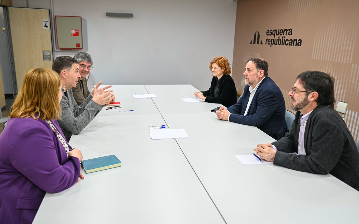 EH Bildu tweet media