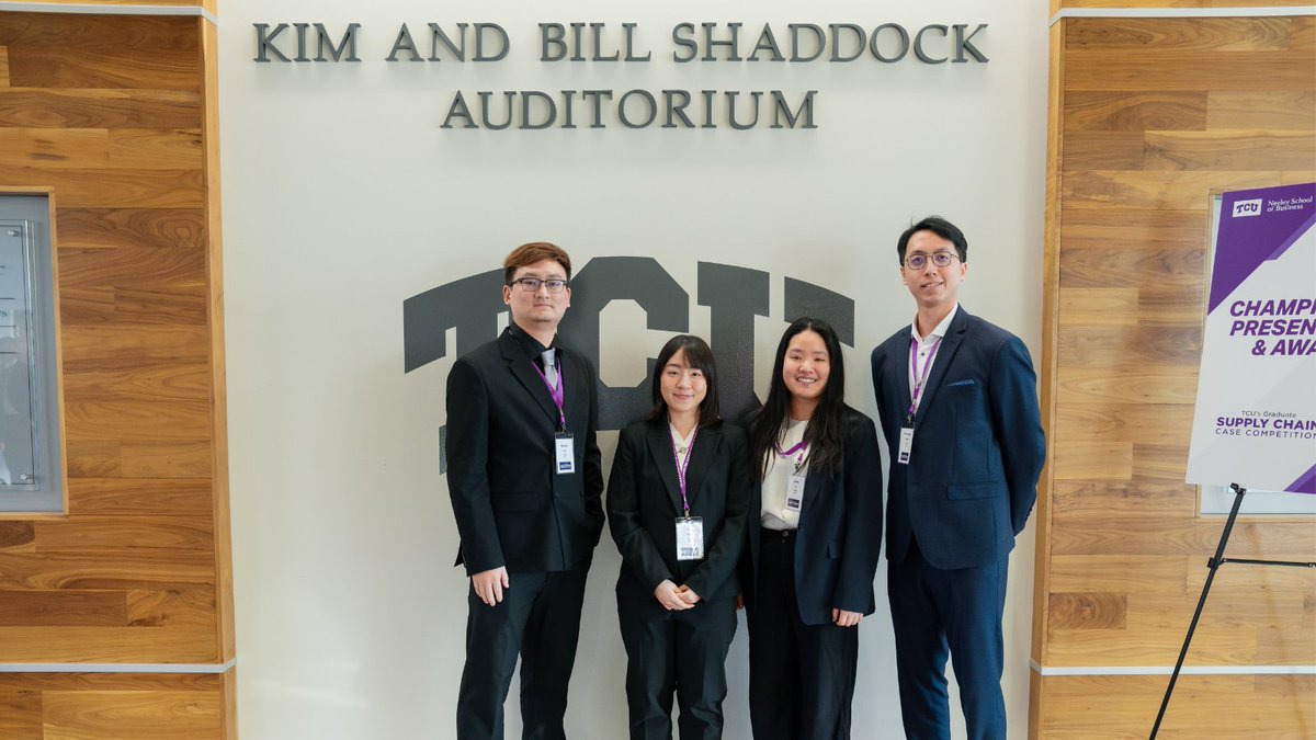 Operation Smile tweet media