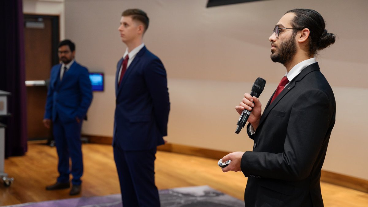 Operation Smile tweet media