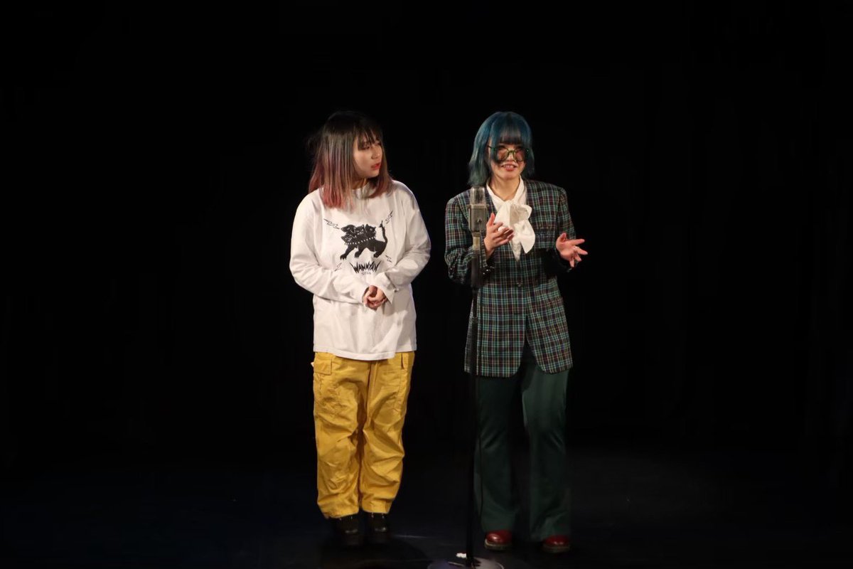 sfc_ssgr's tweet photo. 杉野服飾大学お笑い研究会『笑飾概論』🪡

主に学外ライブへの出演、学祭など主催ライブを行っています🎤

インカレなので他大学OK／兼サー歓迎！
演者・裏方どちらも募集中🙆‍♀️

質問はDMでお気軽に👗

#春から杉野 #杉野服飾大学 #お笑いサークル https://t.co/z5PHV5wcIM