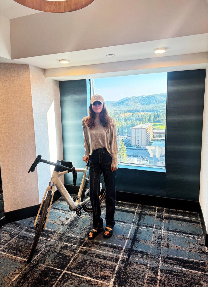 Melissa Chessher tweet media