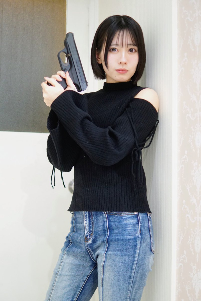 EndGai's tweet image. 武器大好きアイドル #三好杏依 ちゃんに #VP70 (ガスガン)を渡してみら·······
🌟カッコ良かった🌟ヽ(=´▽`=)ﾉ
#三好杏依
#アイドル
#InnocentFairy