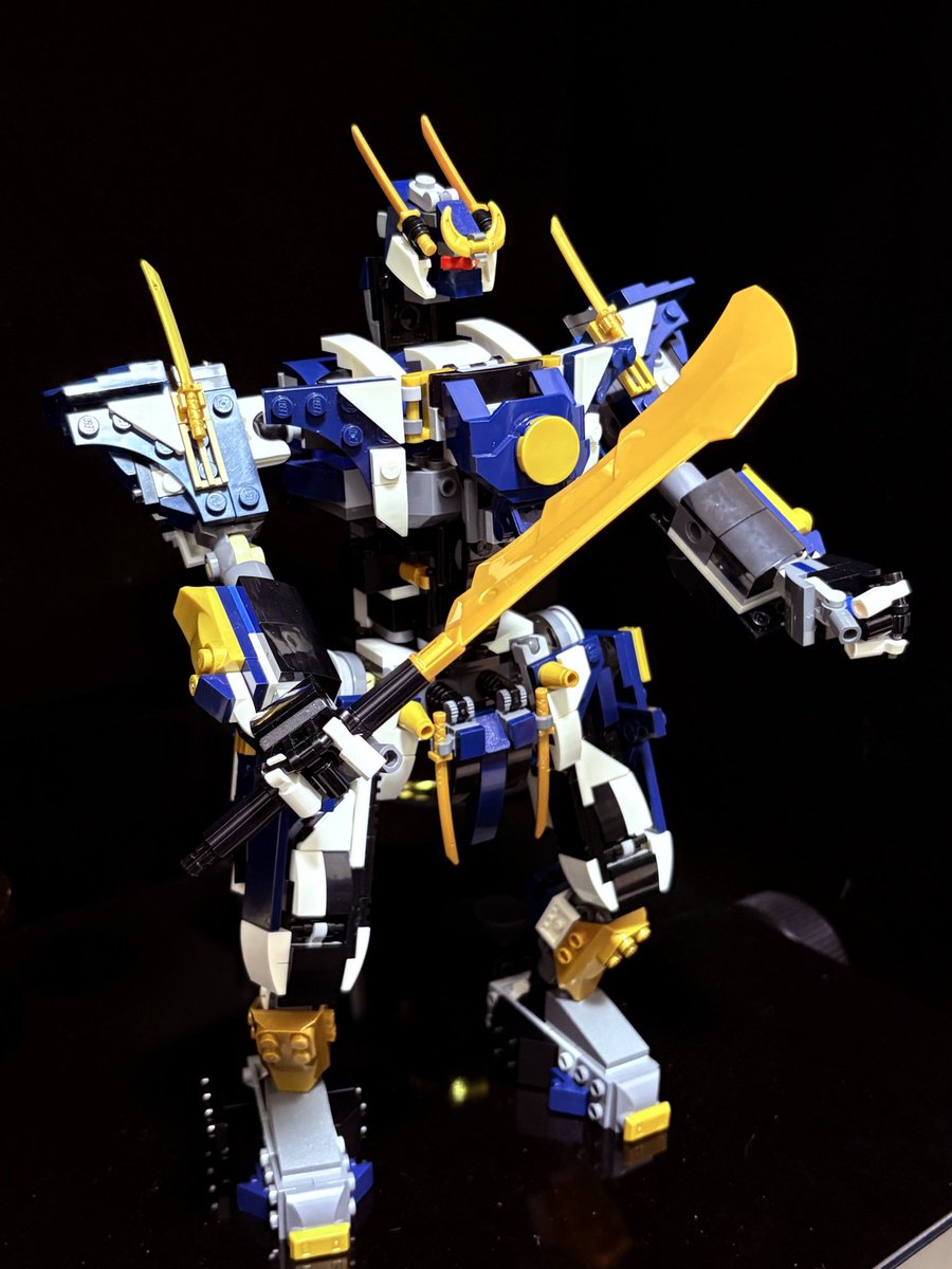 osaka05brick's tweet photo. ビルダー紹介 49✨
【ビルダー名】TomoMa-rider @tomomarider 
【ジャンル】Tomo→ロボット・ドラゴン、Masa→生き物
【展示会に向けて一言】
Tomo（小3・9歳）とMasa（年長６歳）の兄弟です。展示会を楽しみにしていますのでよろしくお願いします。

#大阪ブロック展示会2026 https://t.co/90hFjtfyaI