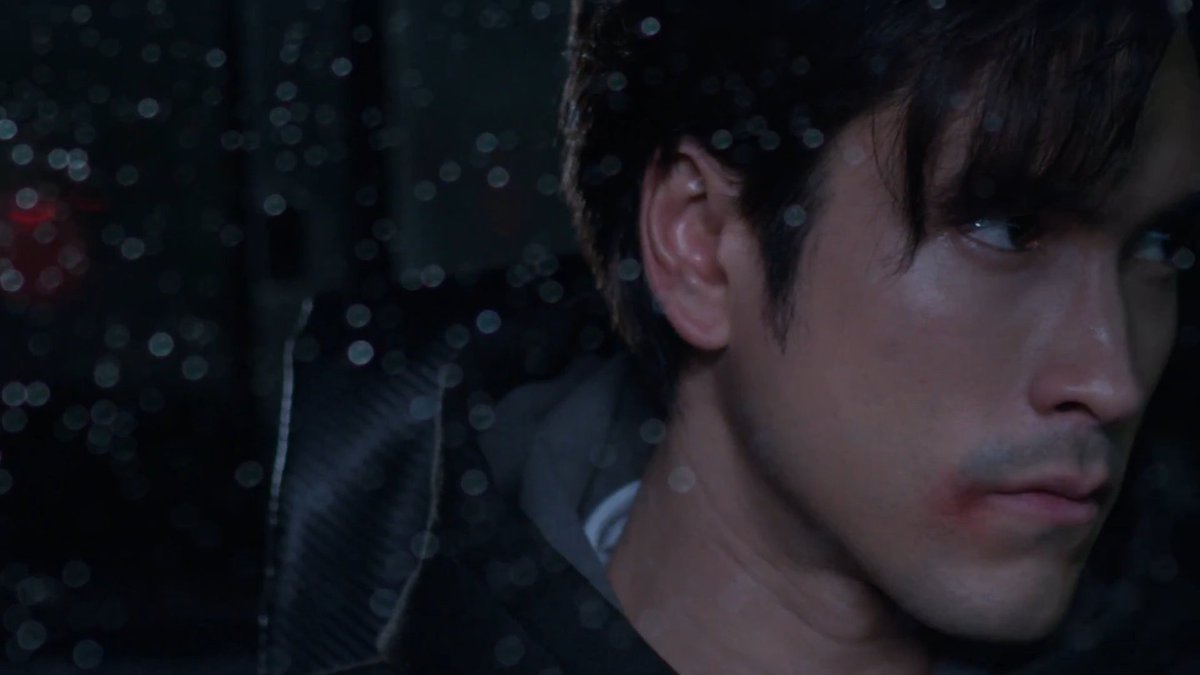 Kan14070929's tweet image. ติ่งรอแคปชุดพิแบร์ในฉาก เอ๊ยย!! แคปความหล่อเสี่ยค่ายมวย  เดือด บู๊ ระห่ำของพิแบร์ละนะ..🥰✌️🥊💓
#สองหัวใจ #Brothers
#ณเดชน์ #nadech