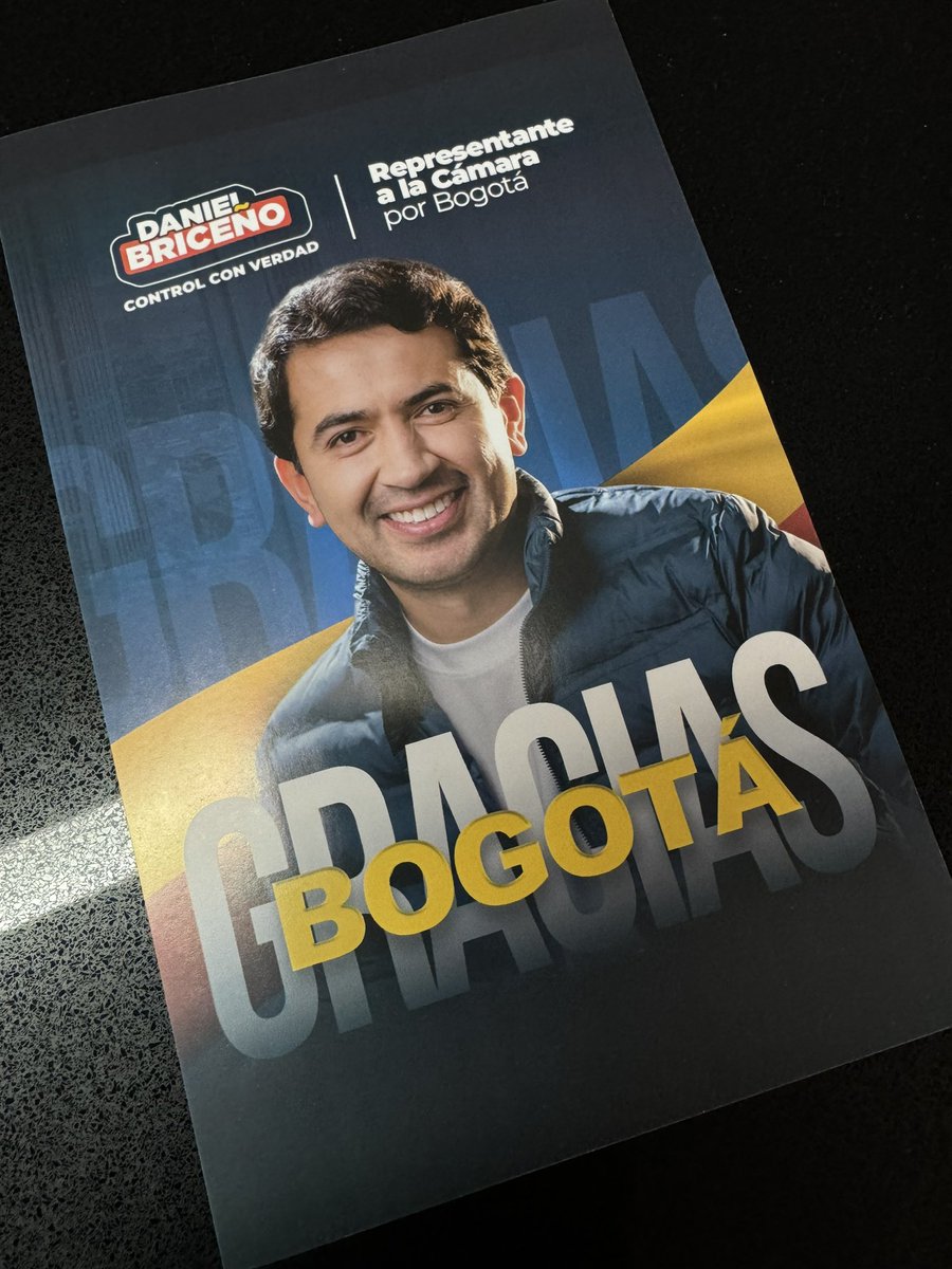 En la calle dando las gracias 

Gracias Bogotá ❤️