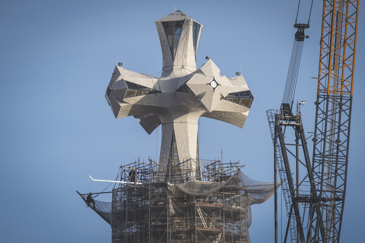 La Sagrada Família tweet media