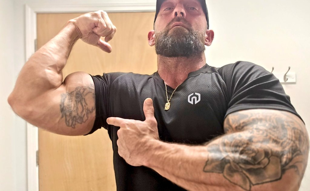 Majorrob101 tweet media