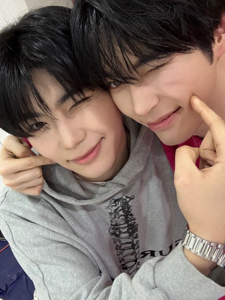 성한빈. tweet media