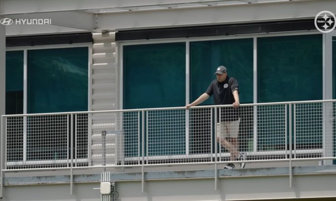 Morning Steelers Thread 1/15
Monday had a bevy of signings and re-signings. Bookmark this tracker updated by <a href="/Alex_Kozora/">Alex Kozora</a>.

Doesn't include trades, but most significant FA actions around the NFL. 

I'll try to capture most of Monday's events in today's thread #HereWeGo.