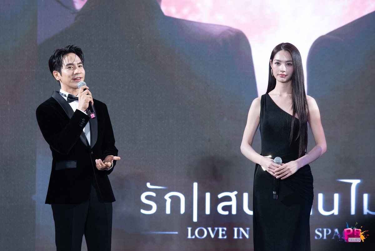 PRSocietyNews's tweet image. ตัวจริงเสียงจริง พี่โป๊ป คัมแบค!! จับคู่น้องมินท์ กับละคร “รักแสนล้านไมล์” รอติดตามไม่ไหวแล่วค่า 😍
 
POPE CH3 X SIAM PARAGON 
MINTRANCH CH3 X SIAM PARAGON

#popezaap #Mintranch
#งาน56ปีช่อง3xSiamParagon 
#แถลงข่าว56ปีช่อง3