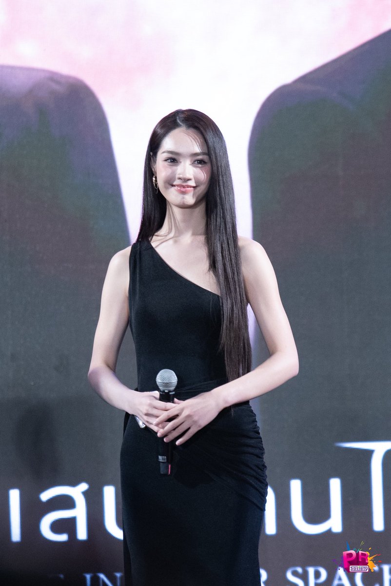 PRSocietyNews's tweet image. ตัวจริงเสียงจริง พี่โป๊ป คัมแบค!! จับคู่น้องมินท์ กับละคร “รักแสนล้านไมล์” รอติดตามไม่ไหวแล่วค่า 😍
 
POPE CH3 X SIAM PARAGON 
MINTRANCH CH3 X SIAM PARAGON

#popezaap #Mintranch
#งาน56ปีช่อง3xSiamParagon 
#แถลงข่าว56ปีช่อง3