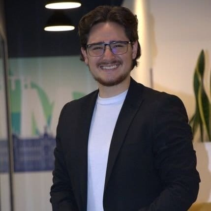 fcsj_uisek's tweet photo. Felicitamos a nuestro docente Daniel Mejía por la aceptación de su propuesta de taller/ponencia en el reconocido "World Congress of Constitutional Law 2026" en la sección de Protección de Datos Personales en la Economía Digital, en la Universidad Externado de Colombia.
🙌👏 https://t.co/tM0OyzlDul