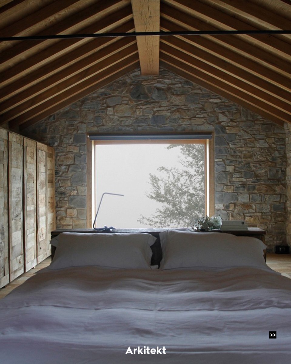 arkitektcom's tweet image. İtalya’da kır evi restorasyonu 

İtalya’nın Emilia-Romagna bölgesinde, Corniglio yakınındaki Tufi d’Agna yerleşiminde konumlanan Kır Evi Restorasyonu, 2015 yılında Studio Contini tarafından gerçekleştiriliyor. 

Photos: Studio Contini

#arkitekt #restoration #architecture #italy