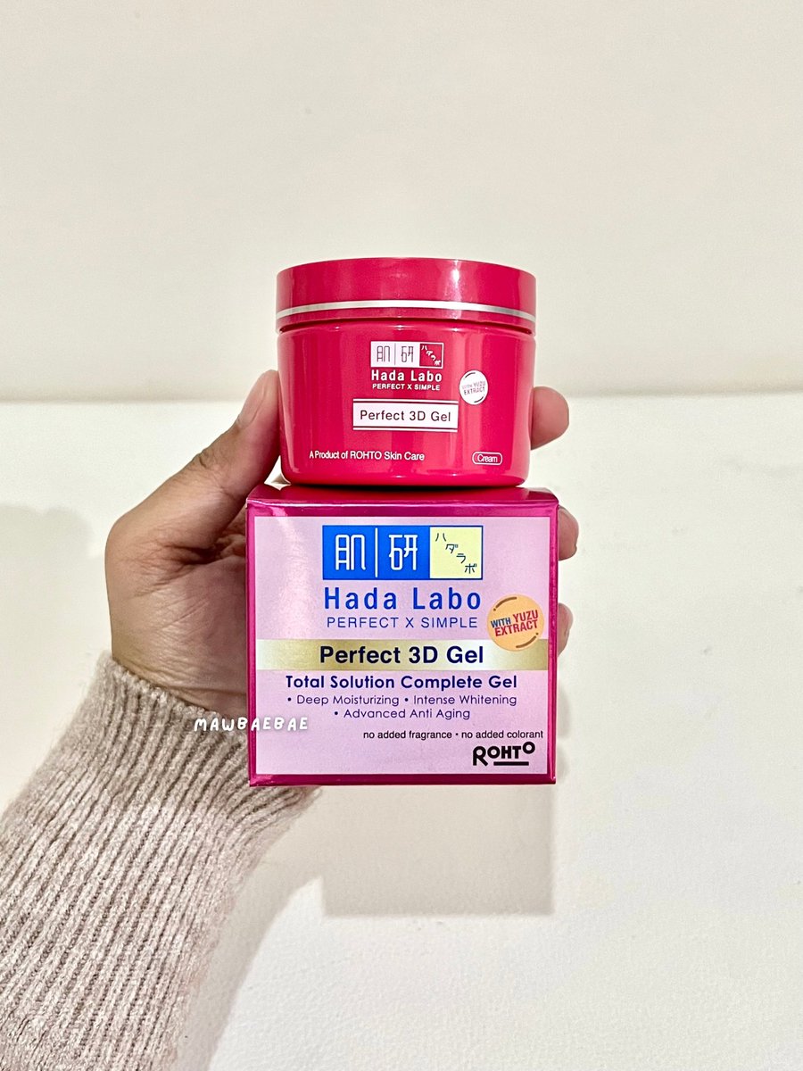 mawbaebae's tweet photo. Just moisturizer as a primer 😌🌷 https://t.co/qGTqLKe4bl