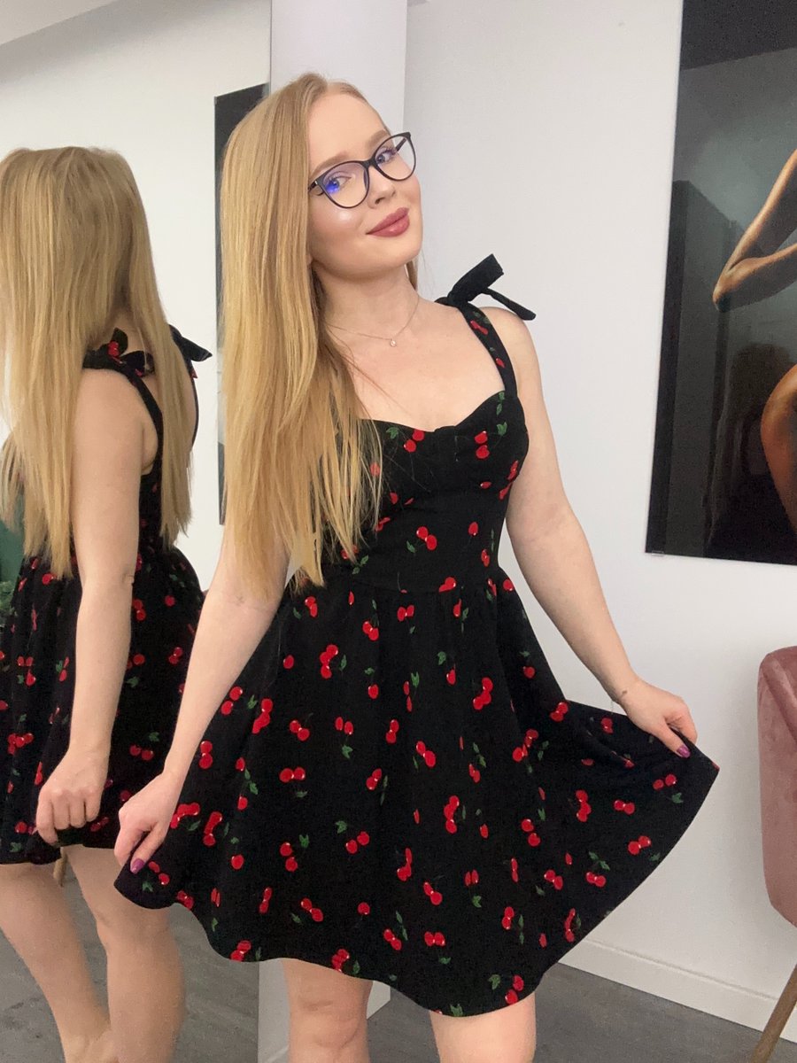 Chloe Richardson tweet media