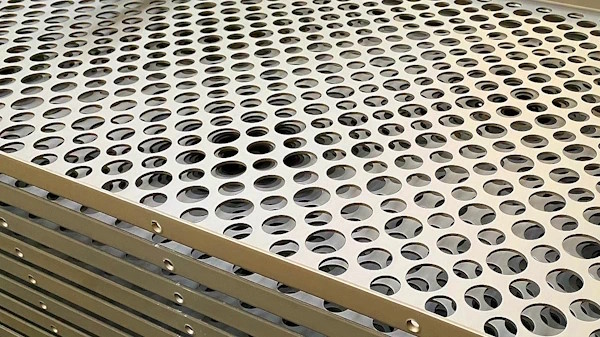 NECEanodizing's tweet photo. In its 60 years of activity, #NECE #Anodizing has frequently encountered the recurrence of various critical issues and now, to overcome them, it supplies Panels and Sheets in #Aluminum, punched and press-formed, complete with #Anodization treatment https://t.co/9pWU40C0mk https://t.co/QyStLRvo5T