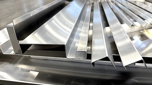 NECEanodizing's tweet photo. In its 60 years of activity, #NECE #Anodizing has frequently encountered the recurrence of various critical issues and now, to overcome them, it supplies Panels and Sheets in #Aluminum, punched and press-formed, complete with #Anodization treatment https://t.co/9pWU40C0mk https://t.co/QyStLRvo5T