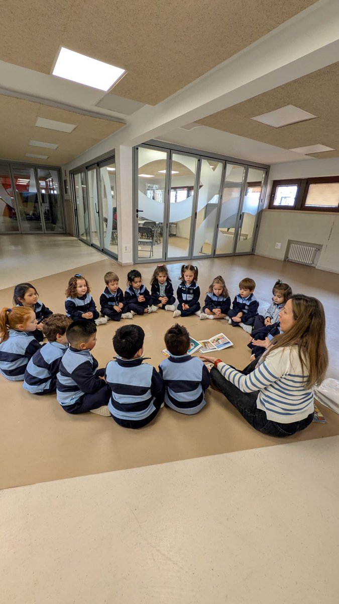 Colegio Virgen Milagrosa tweet media