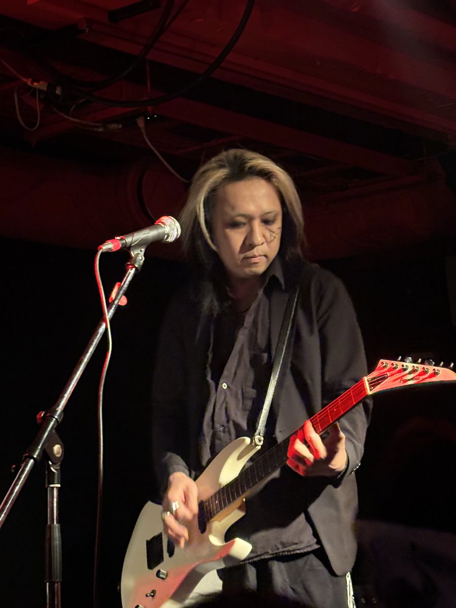 ☆リーダー☆ tweet media