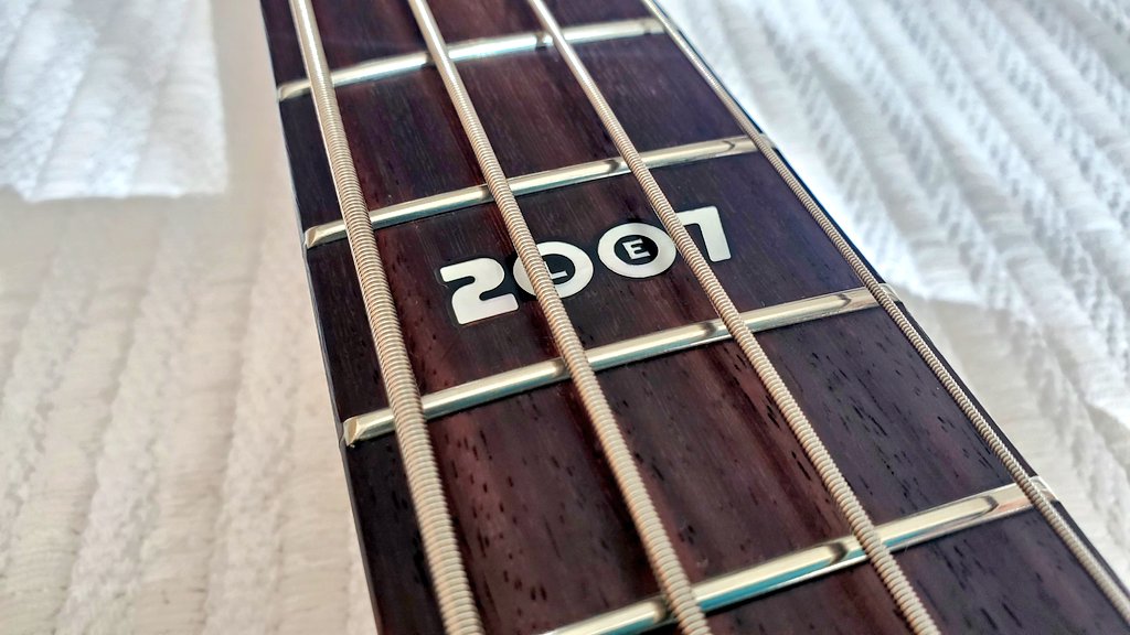 バタやん tweet media