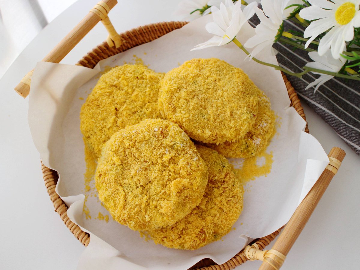 Thais S. Costa tweet media