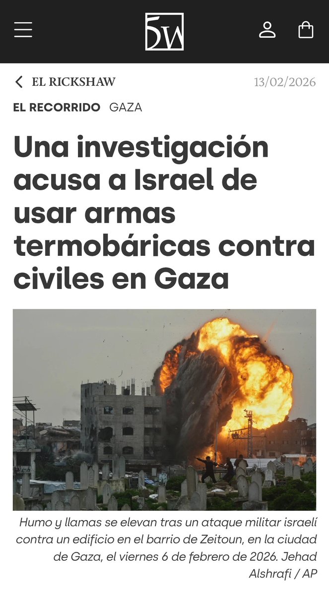 Cyandeceres's tweet photo. Estimado sionista: aquí con mi nombre y apellidos le digo que Israel usa, no sólo fósforo blanco, sino también bombas termobáricas que volatilizan los cuerpos, muy útiles cuando se pretenden ocultar muertos civiles. 
Israel es un estado genocida y usted un propagandista de un estado genocida.
Buenas y antisionistas tardes.