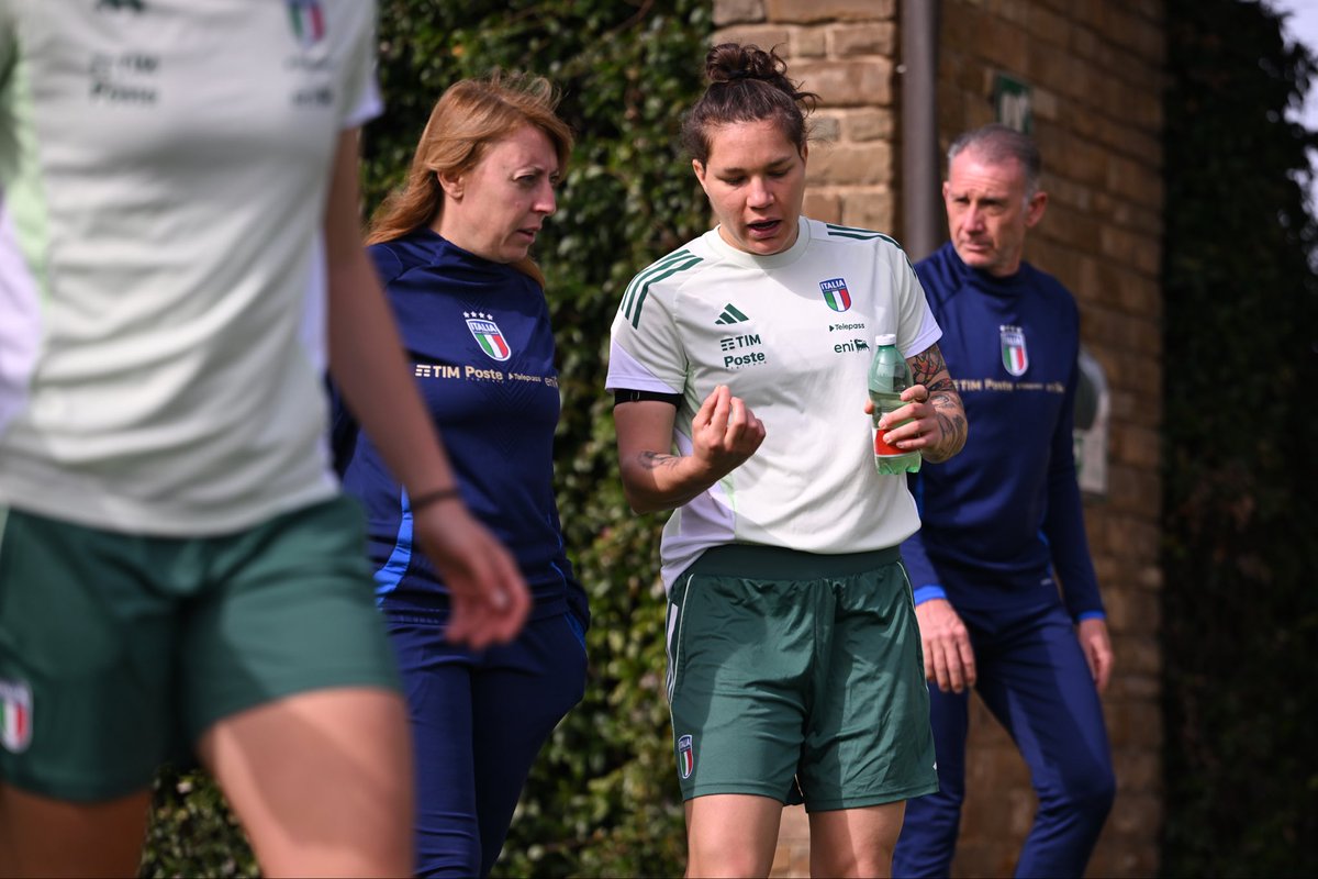 Elena Linari tweet media