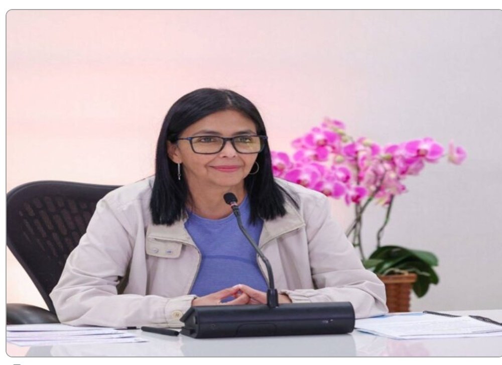D0NKANDAVlLA's tweet photo. #VenezuelaEstáVenciendo
La presidenta (E) Delcy Rodríguez, instruyó al Banco de Venezuela (BDV) destinar 70 millones de dólares en créditos para el emprendimiento femenino para fortalecer los proyectos productivos de las venezolanas y fomentar la estabilidad económica nacional. https://t.co/OesOU4aROt