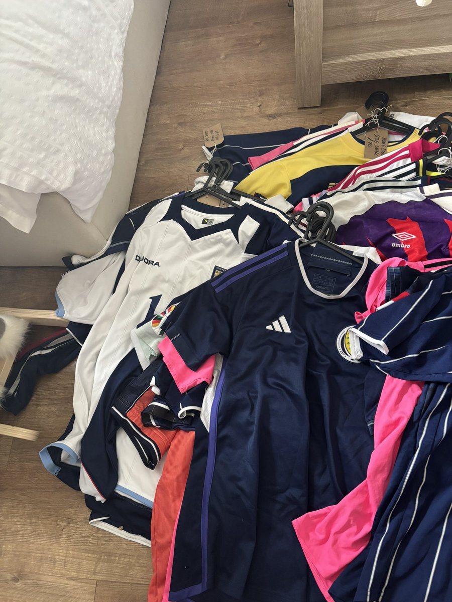 Gary Ross tweet media