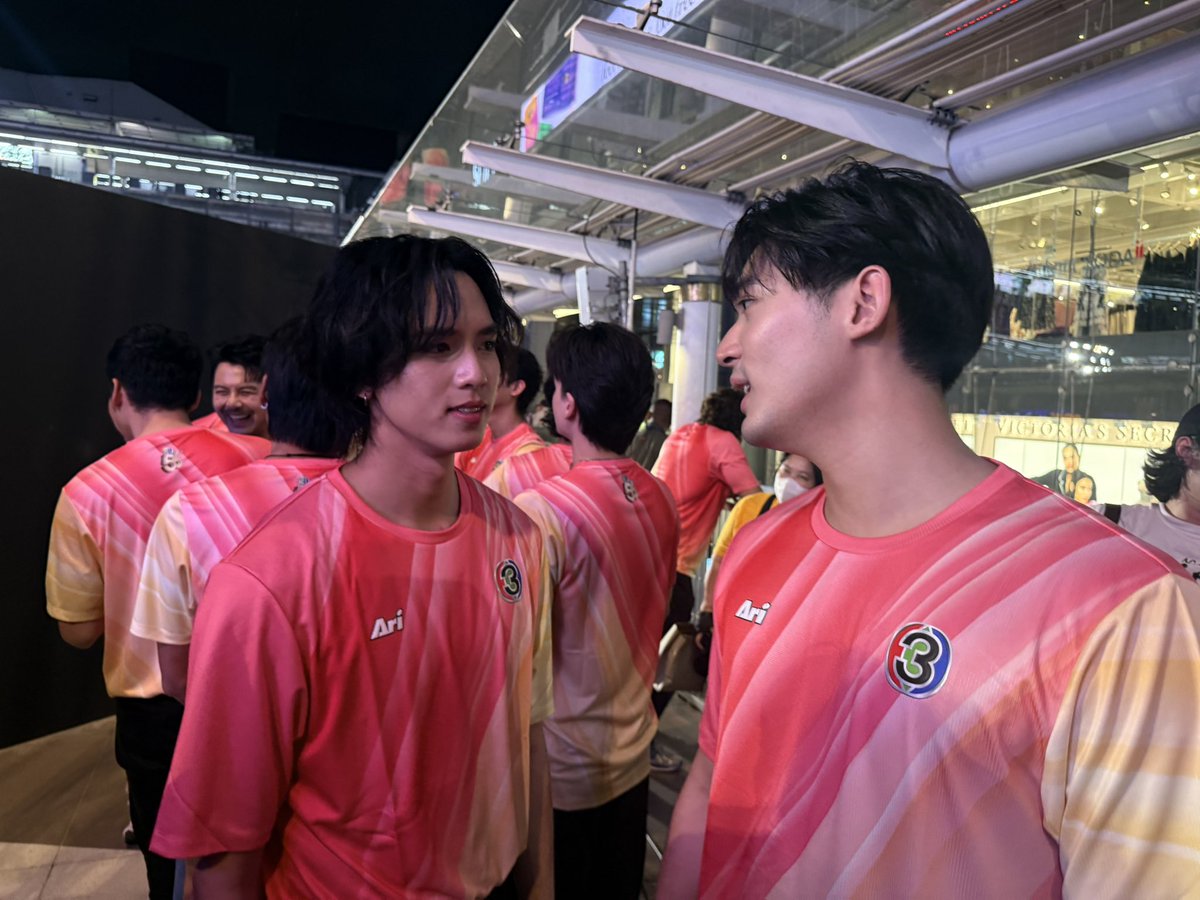 Aui Siyaphat tweet media