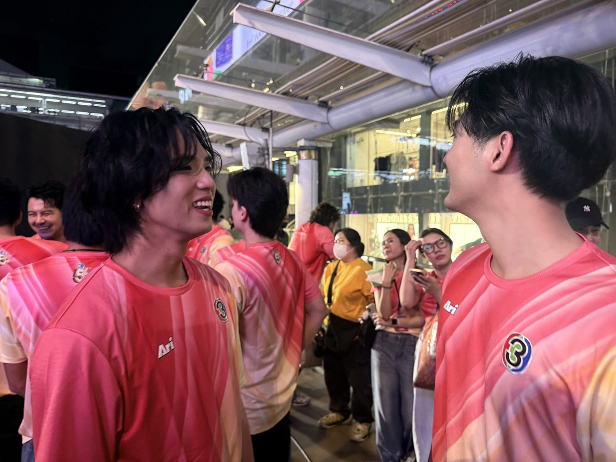 Aui Siyaphat tweet media